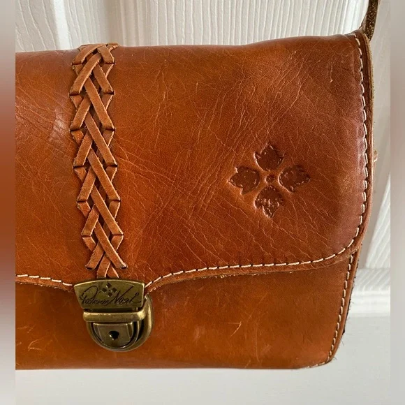 Patricia Nash Bianco leather women’s crossbody bag excellent condition - Picture 5 of 10